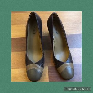 ♦️Vintage Nickels color block pumps